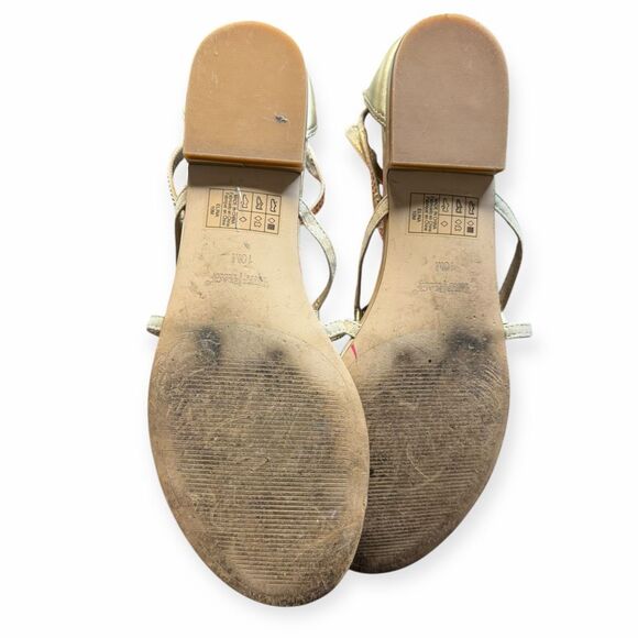 WHITE HOUSE BLACK MARKET Women’s Gold Rhinestone Strappy Flat Sandals Size 10 - Picture 8 of 8